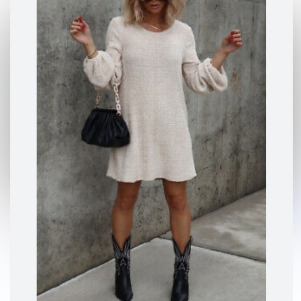 Fore Chic Long Sleeve Cream Dress